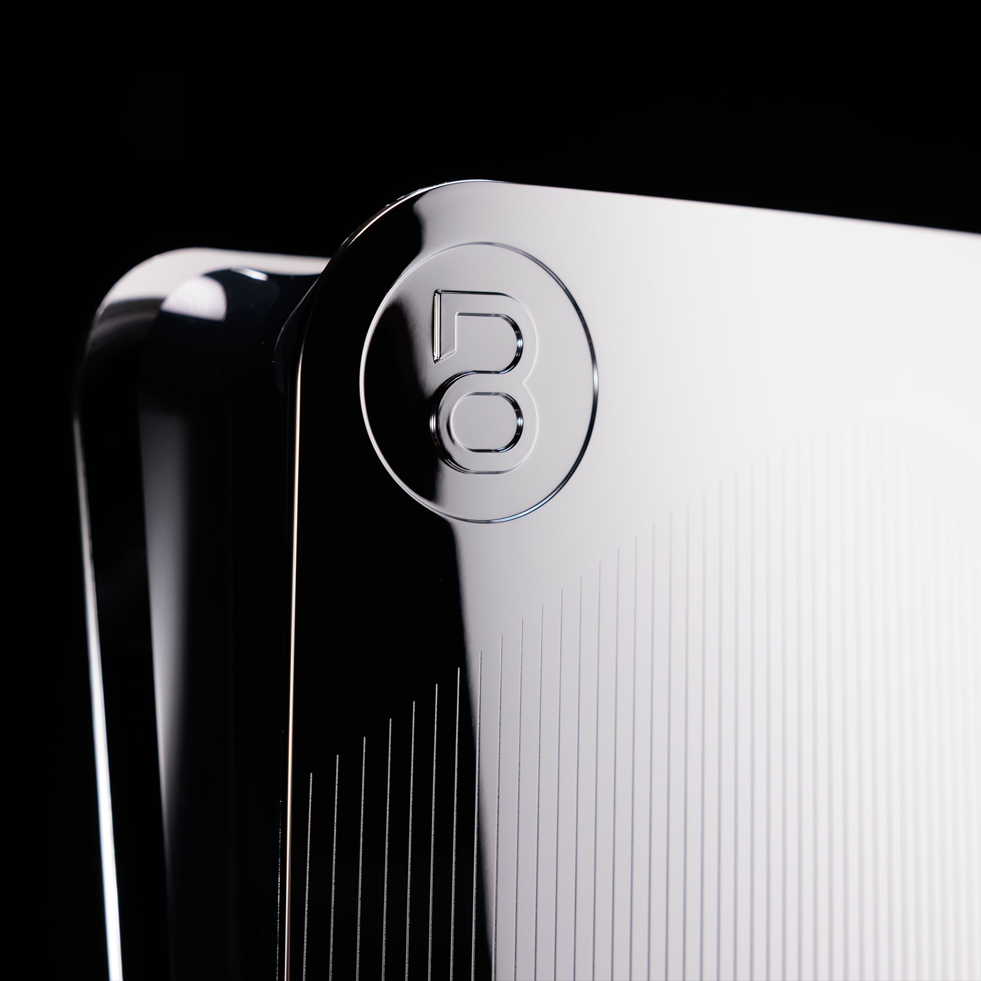 PS5 Slim Cover High-Gloss Chrome "Lines"