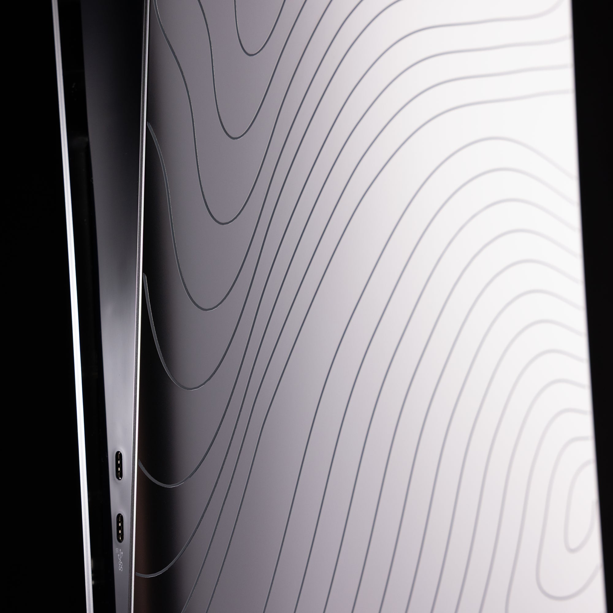 PS5 Slim Cover Matte Chrome "Waves"