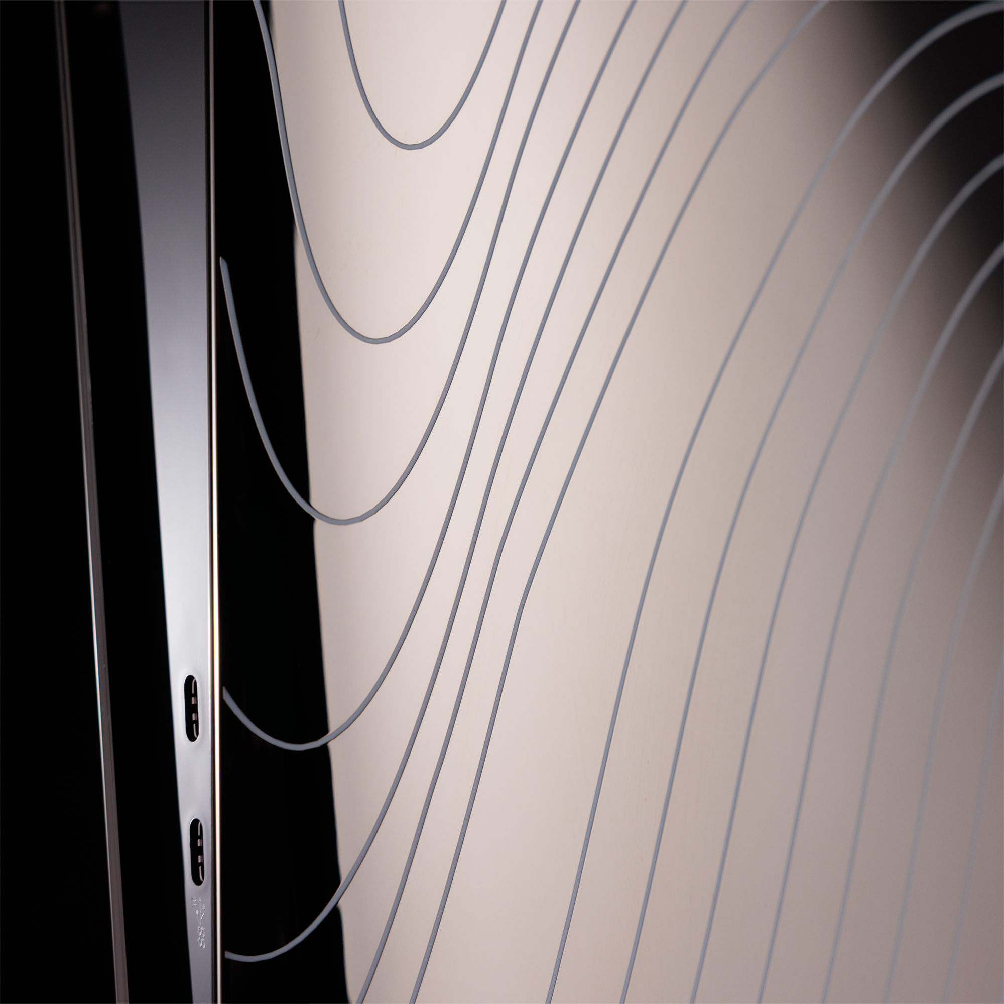 PS5 Slim Cover Midnight Chrome "Waves"