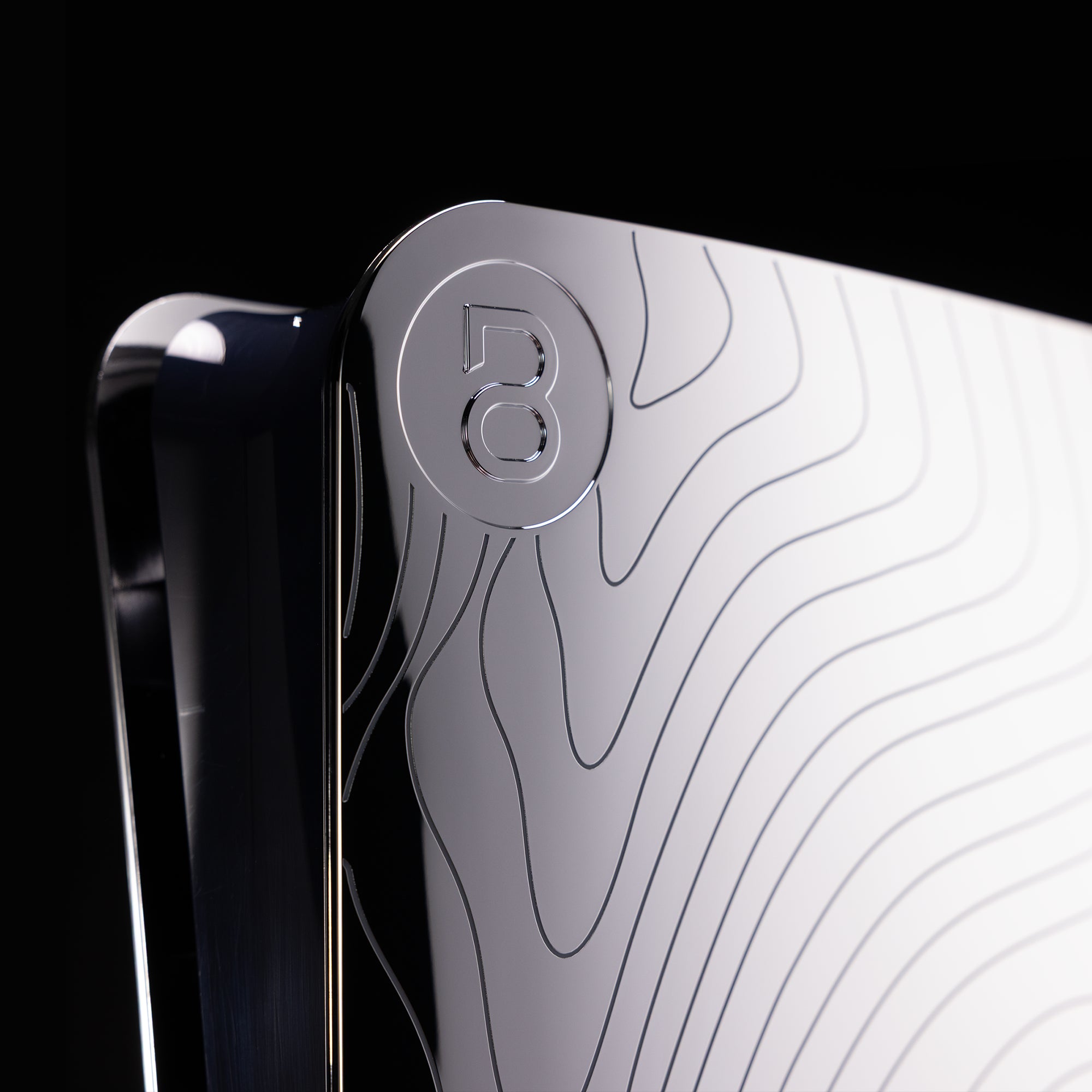 PS5 Slim Cover High-Gloss Chrome "Waves"